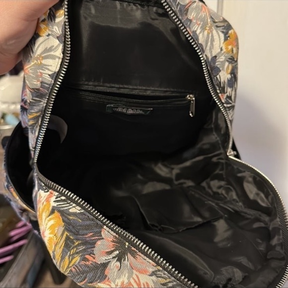 Tropical mini backpack with handles too! Wild fable - Picture 6 of 6